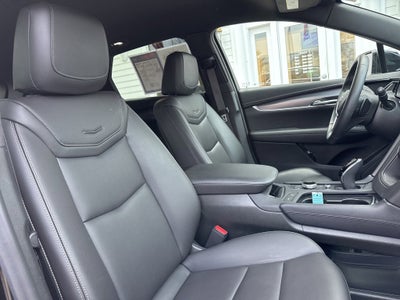 2025 Cadillac XT5 Luxury