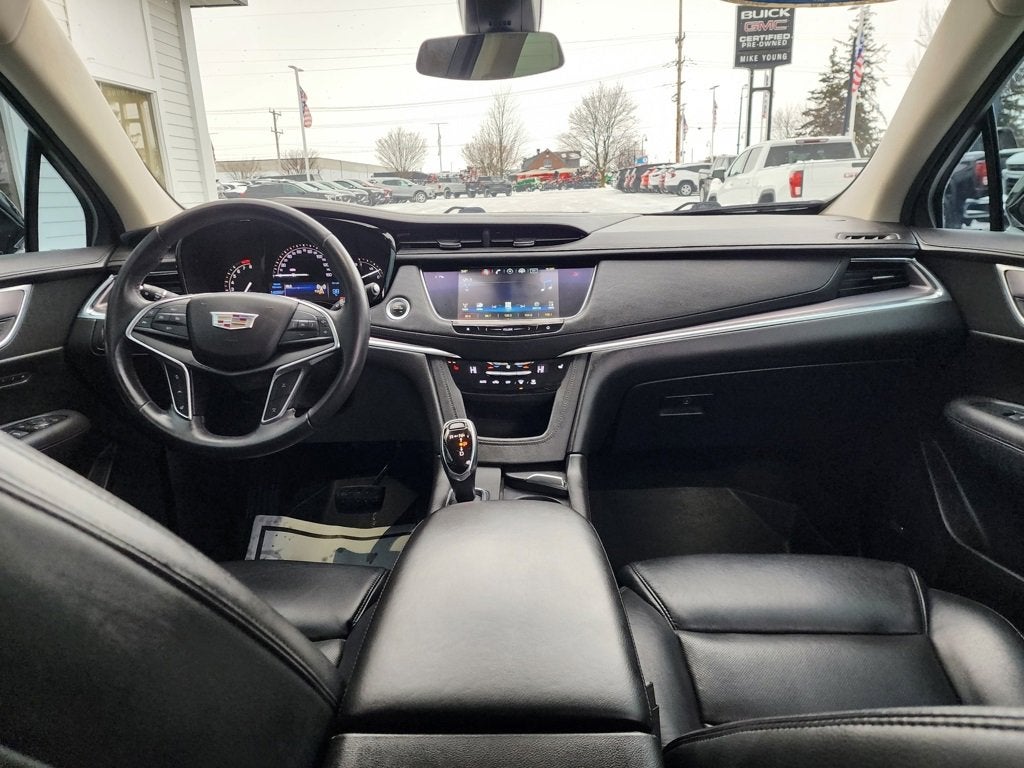 2017 Cadillac XT5 Luxury AWD