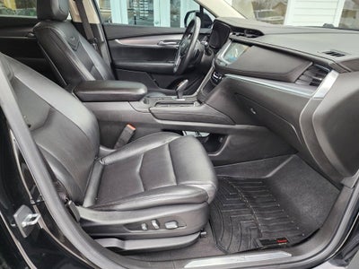 2017 Cadillac XT5 Luxury AWD