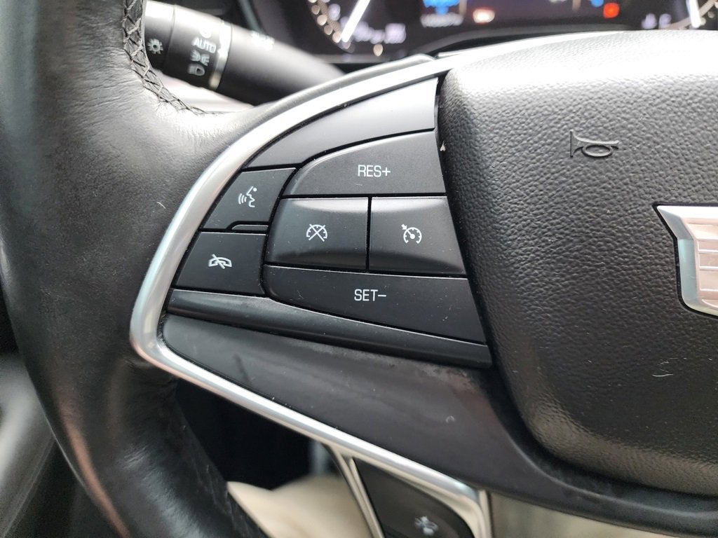 2017 Cadillac XT5 Luxury AWD