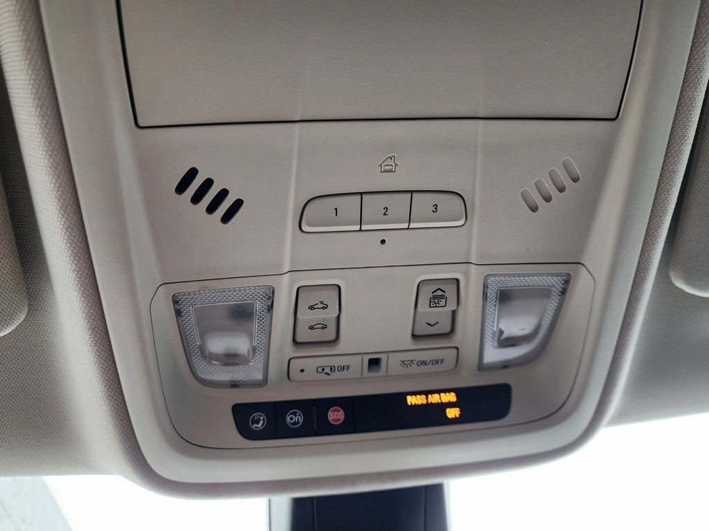 2017 Cadillac XT5 Luxury AWD