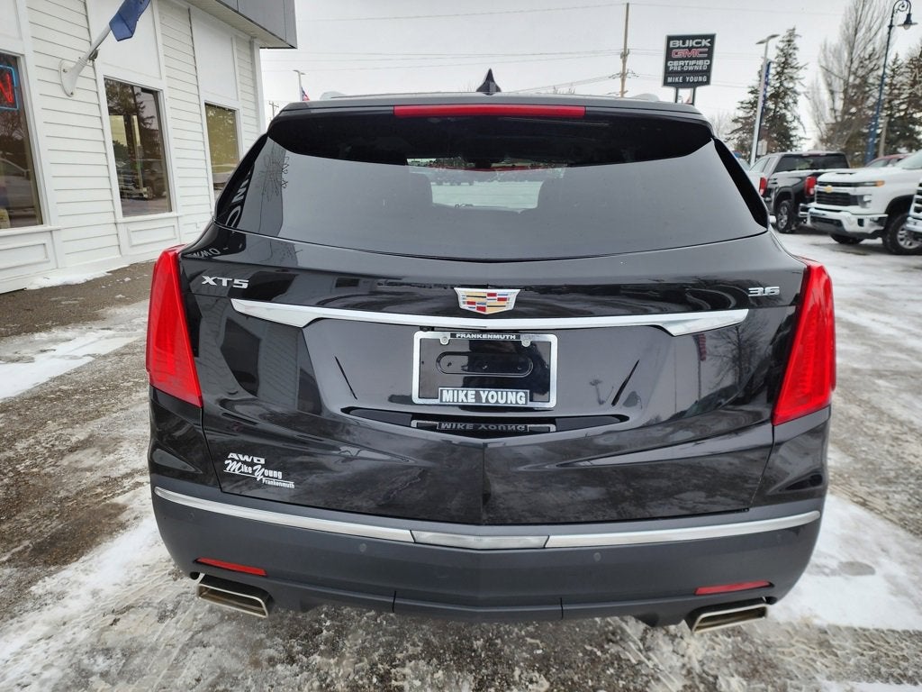 2017 Cadillac XT5 Luxury AWD