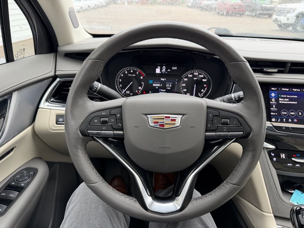 2023 Cadillac XT6 Premium Luxury