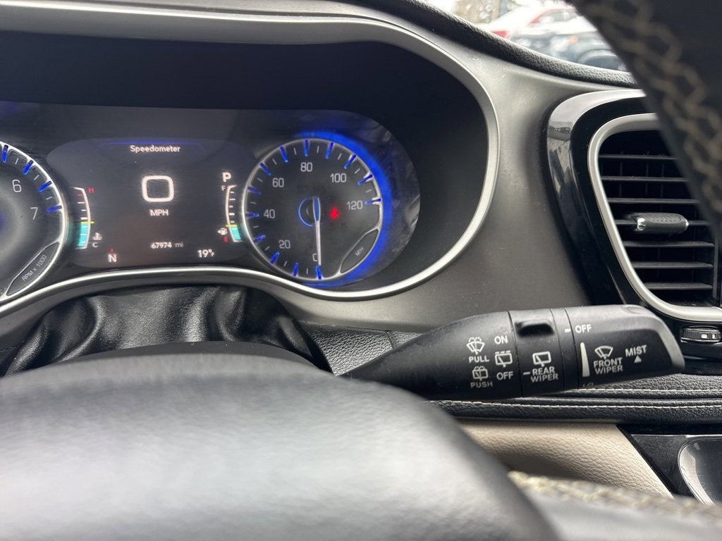 2022 Chrysler Pacifica Touring L