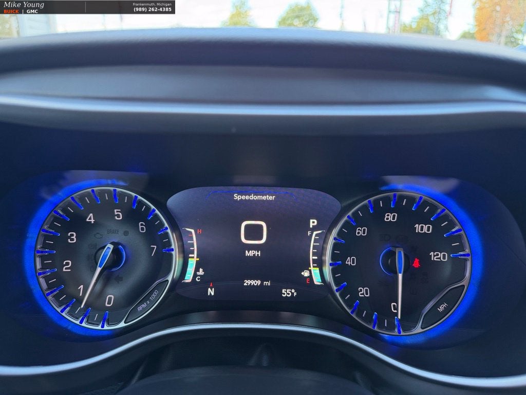 2025 Chrysler Pacifica Select