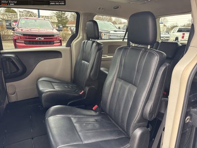 2013 Chrysler Town & Country Touring