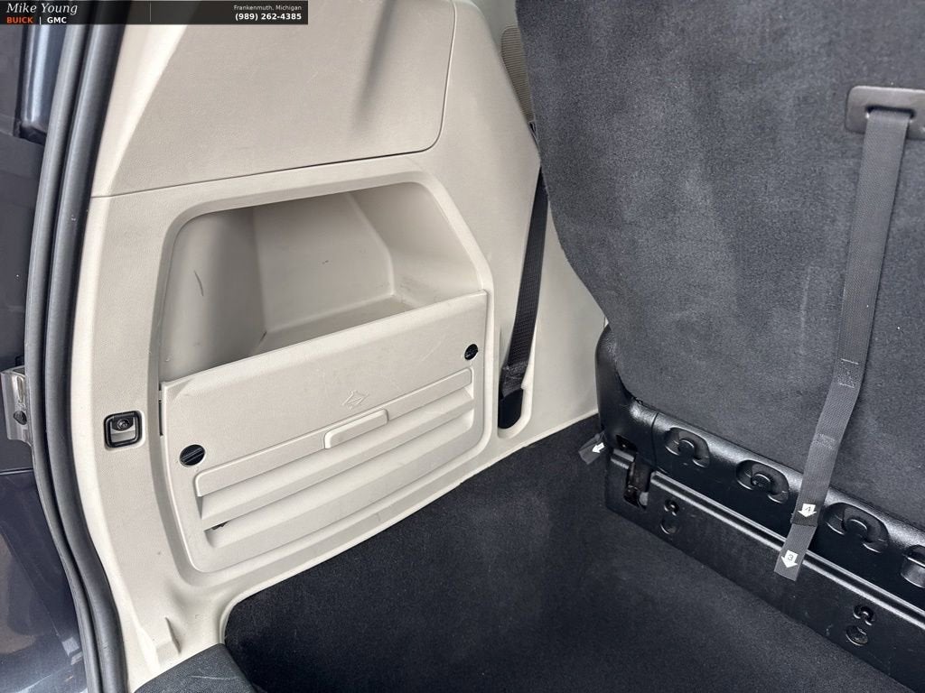 2013 Chrysler Town & Country Touring