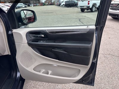 2013 Chrysler Town & Country Touring