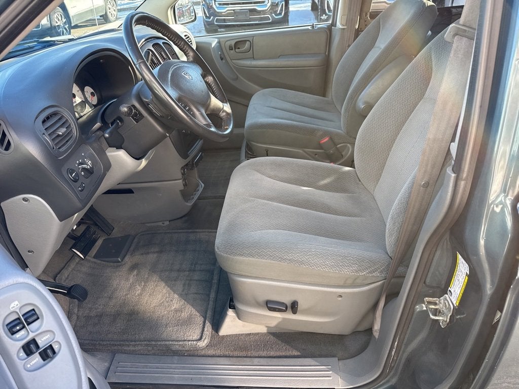 2005 Dodge Caravan SXT