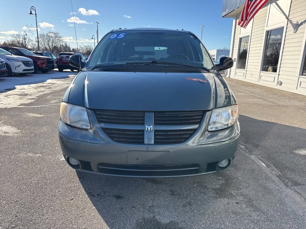 2005 Dodge Caravan SXT