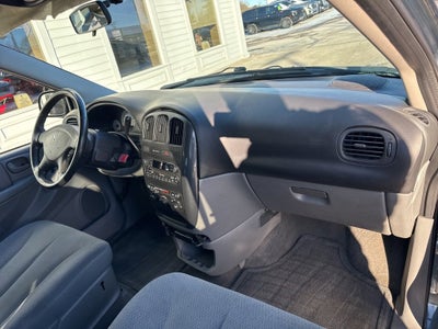 2005 Dodge Caravan SXT