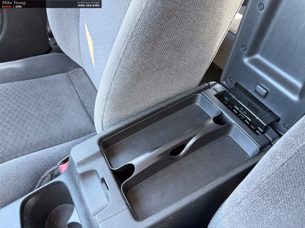 2011 Chevrolet Impala LT Retail