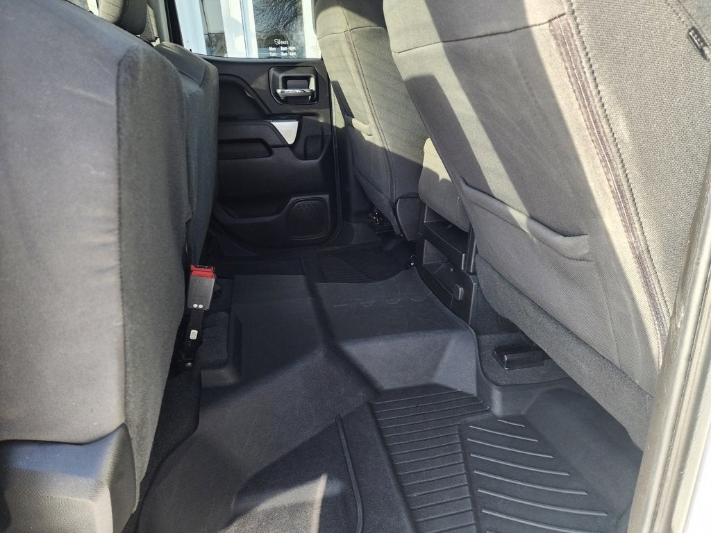 2019 Chevrolet Silverado LD LT