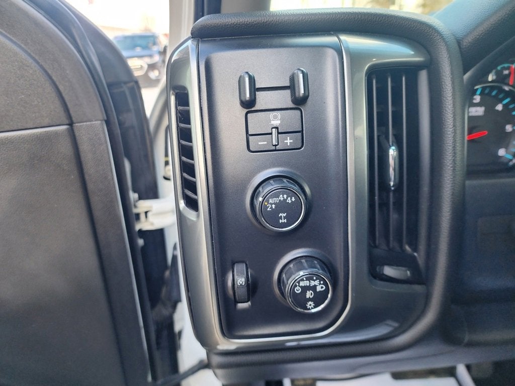 2019 Chevrolet Silverado LD LT