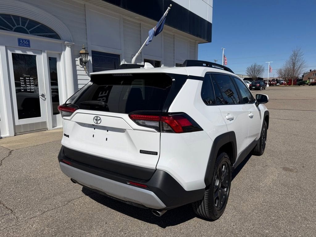 2023 Toyota RAV4 Adventure