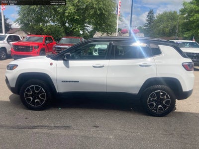 2025 Jeep Compass Trailhawk 4x4