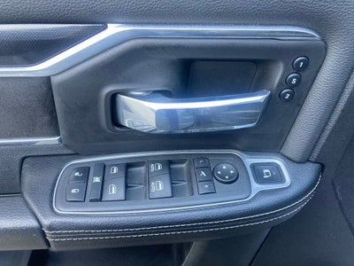 2022 RAM 2500 Laramie Crew Cab 4x4 6'4" Box