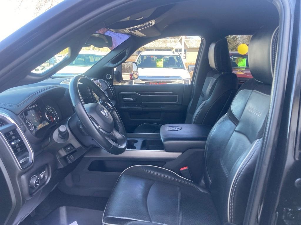 2022 RAM 2500 Laramie Crew Cab 4x4 6'4" Box