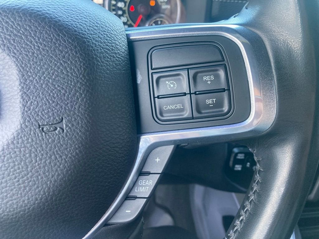 2022 RAM 2500 Laramie Crew Cab 4x4 6'4" Box