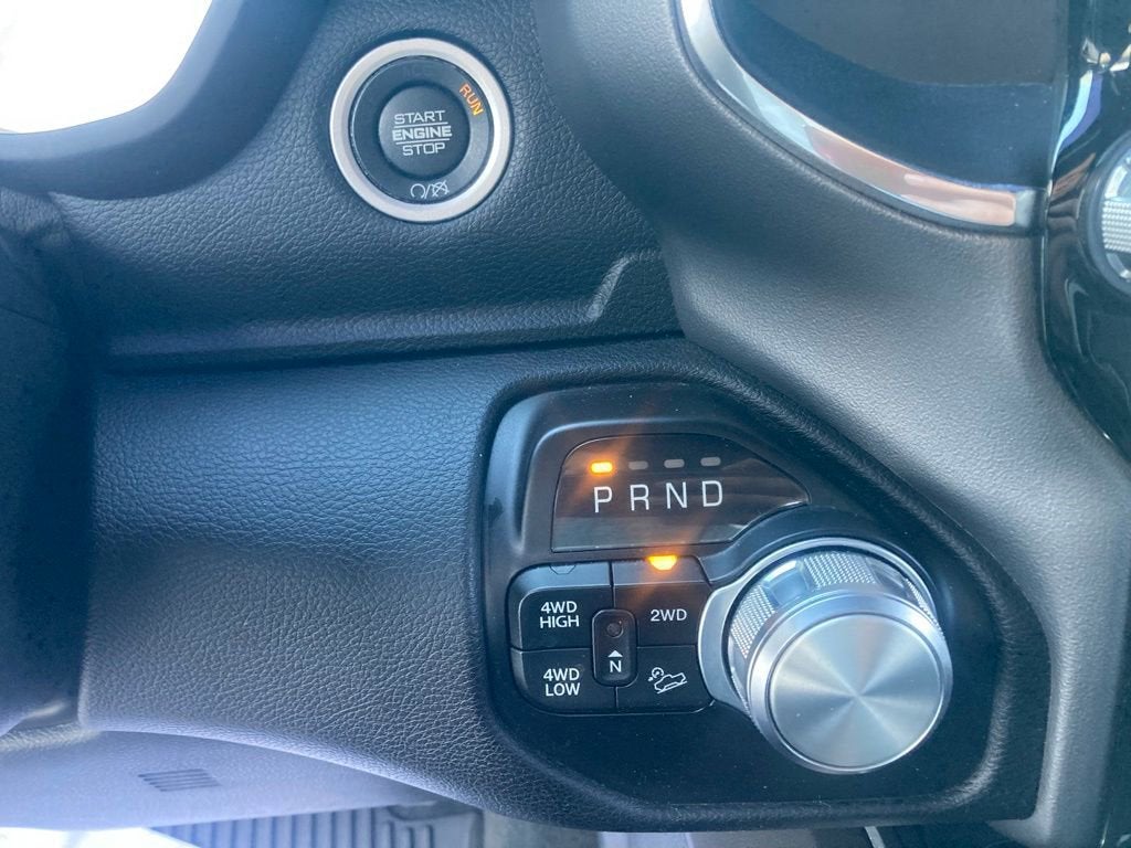 2022 RAM 2500 Laramie Crew Cab 4x4 6'4" Box