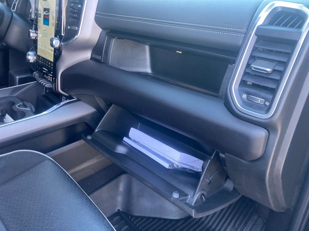 2022 RAM 2500 Laramie Crew Cab 4x4 6'4" Box