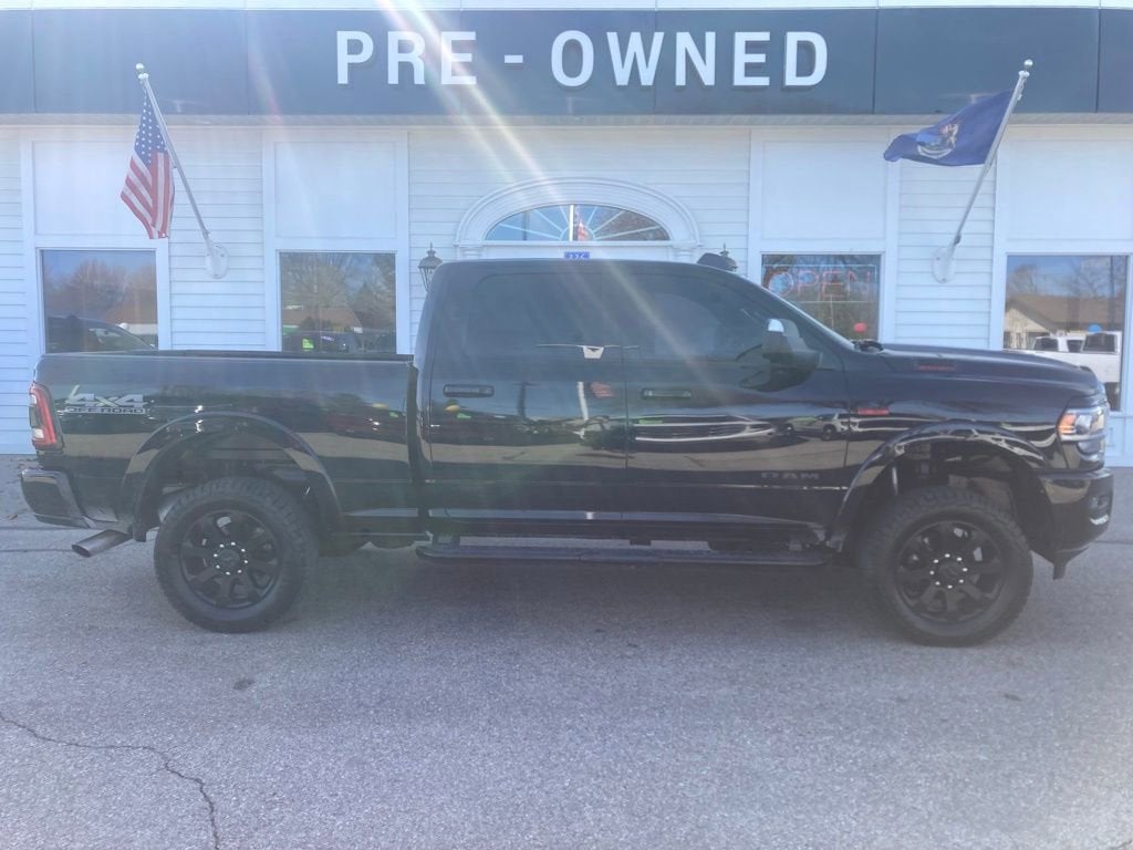 2022 RAM 2500 Laramie Crew Cab 4x4 6'4" Box