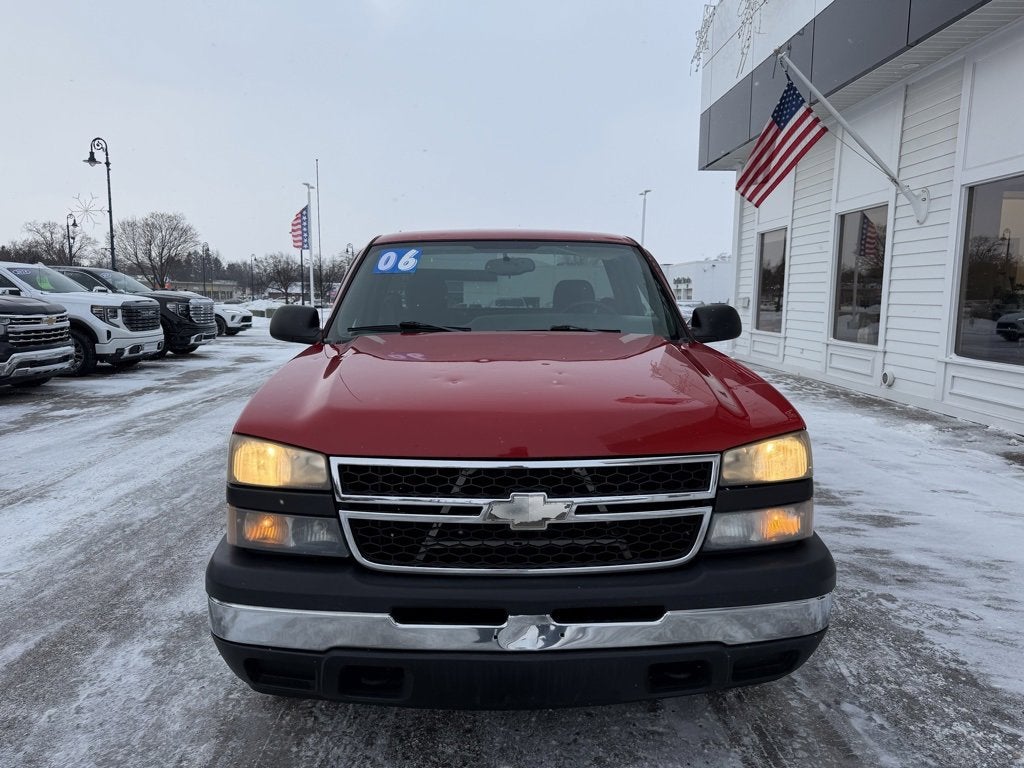 Used 2006 Chevrolet Silverado 1500 Work Truck with VIN 3GCEC14X26G239905 for sale in Frankenmuth, MI