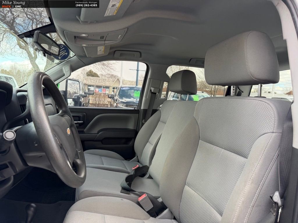 2018 Chevrolet Silverado 1500 Custom