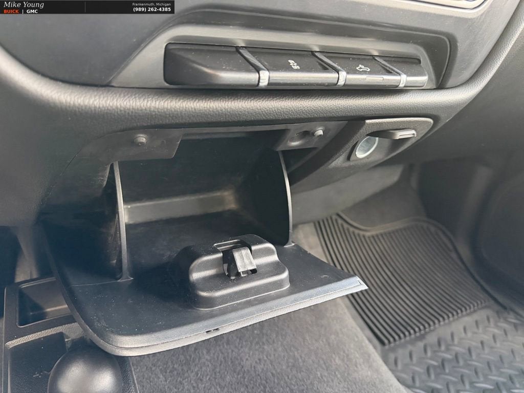 2018 Chevrolet Silverado 1500 Custom