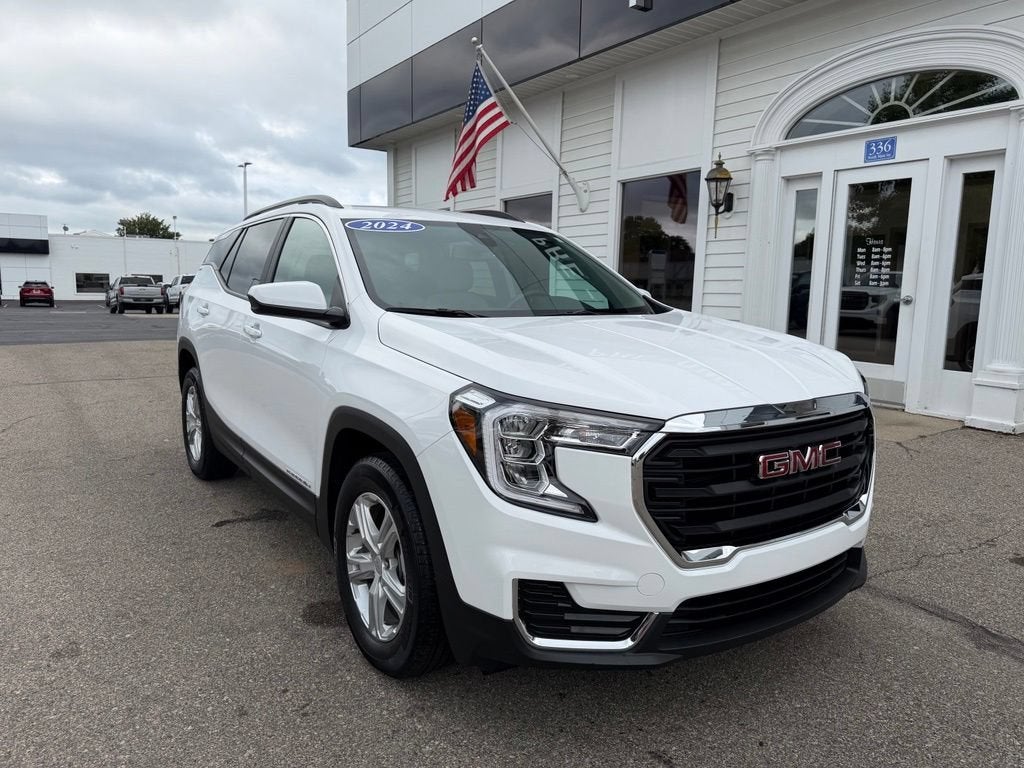 2024 GMC Terrain SLE