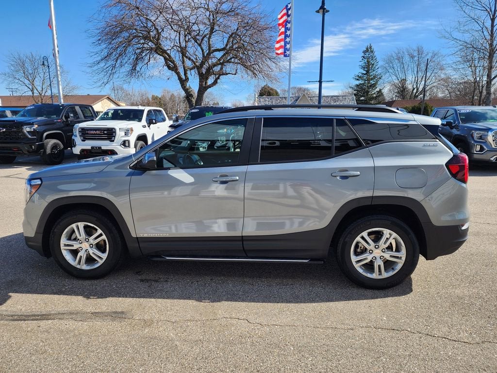 2023 GMC Terrain SLE