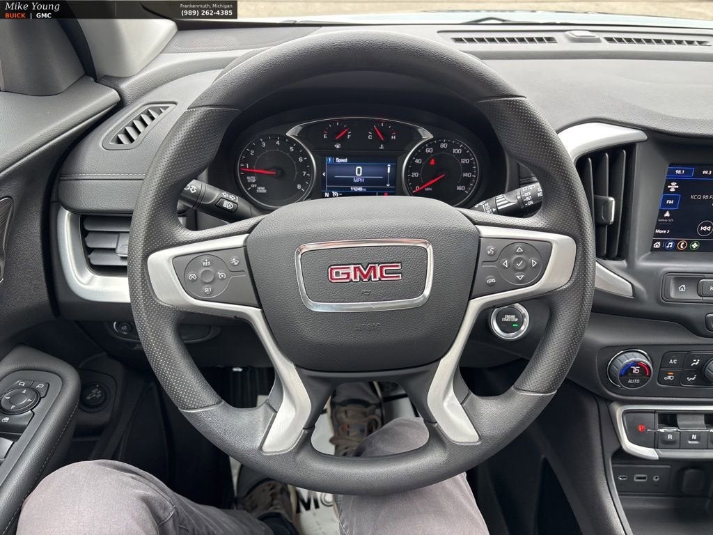 2024 GMC Terrain SLE