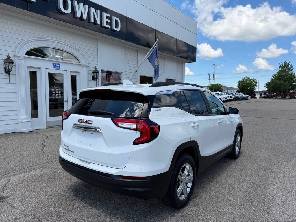 2024 GMC Terrain SLE