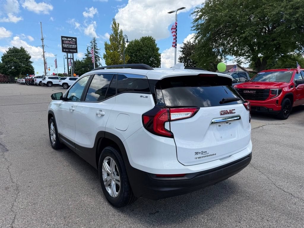 2024 GMC Terrain SLE