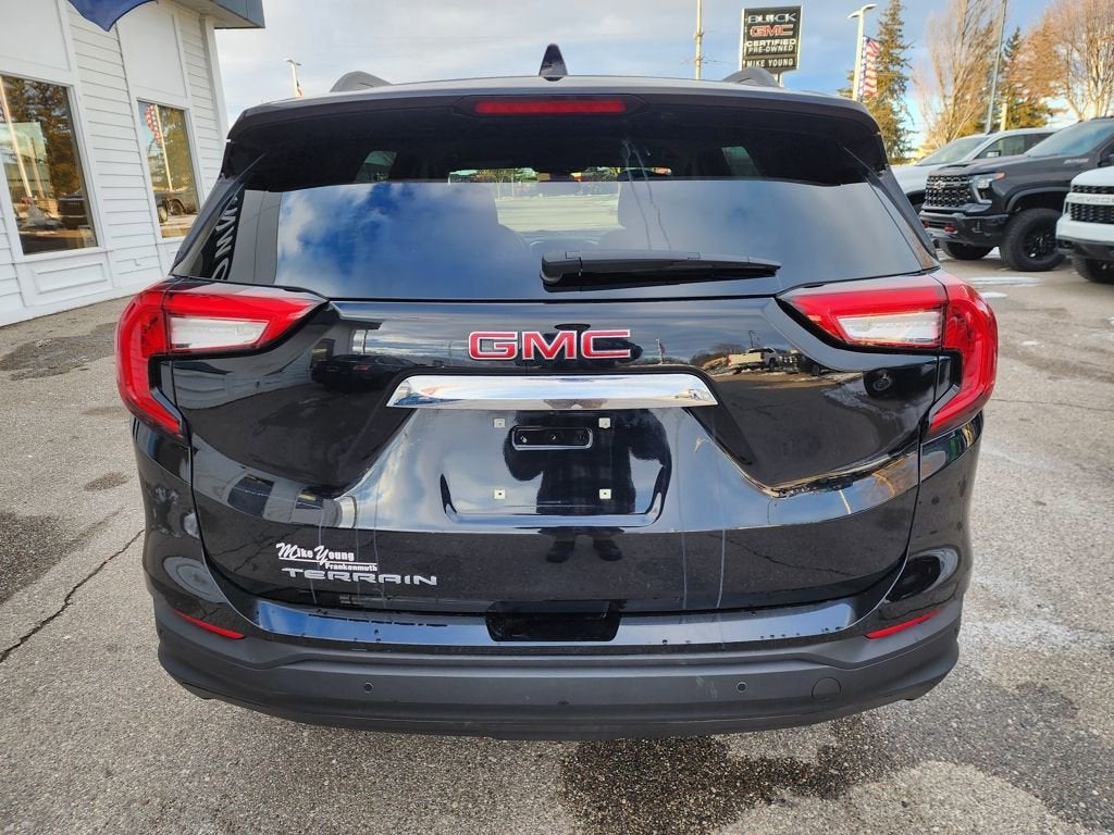 2024 GMC Terrain SLE