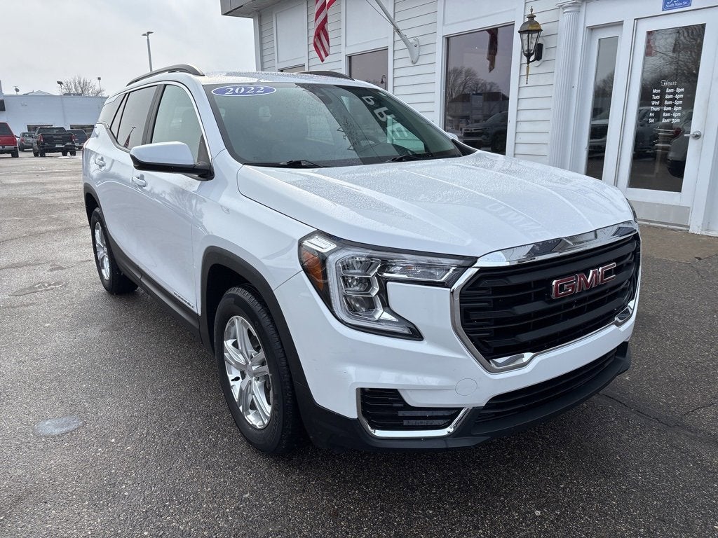 2022 GMC Terrain SLE