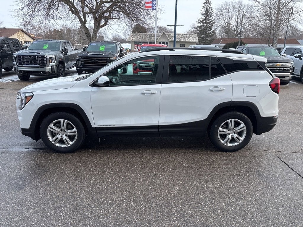 2022 GMC Terrain SLE