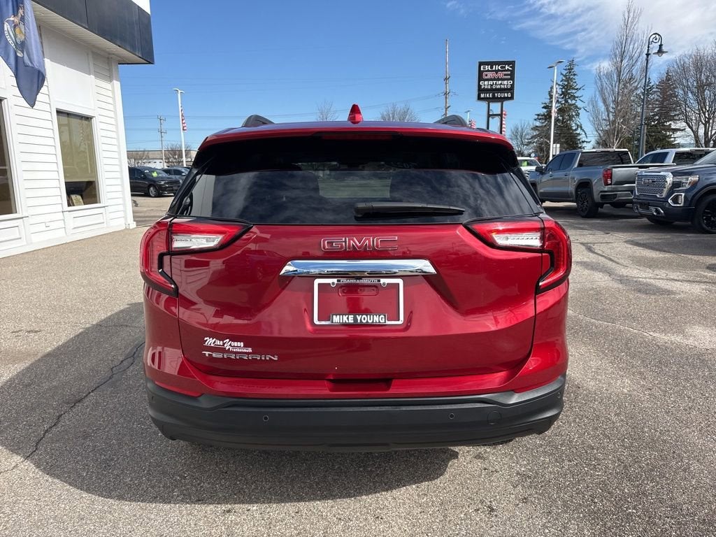 2022 GMC Terrain SLE