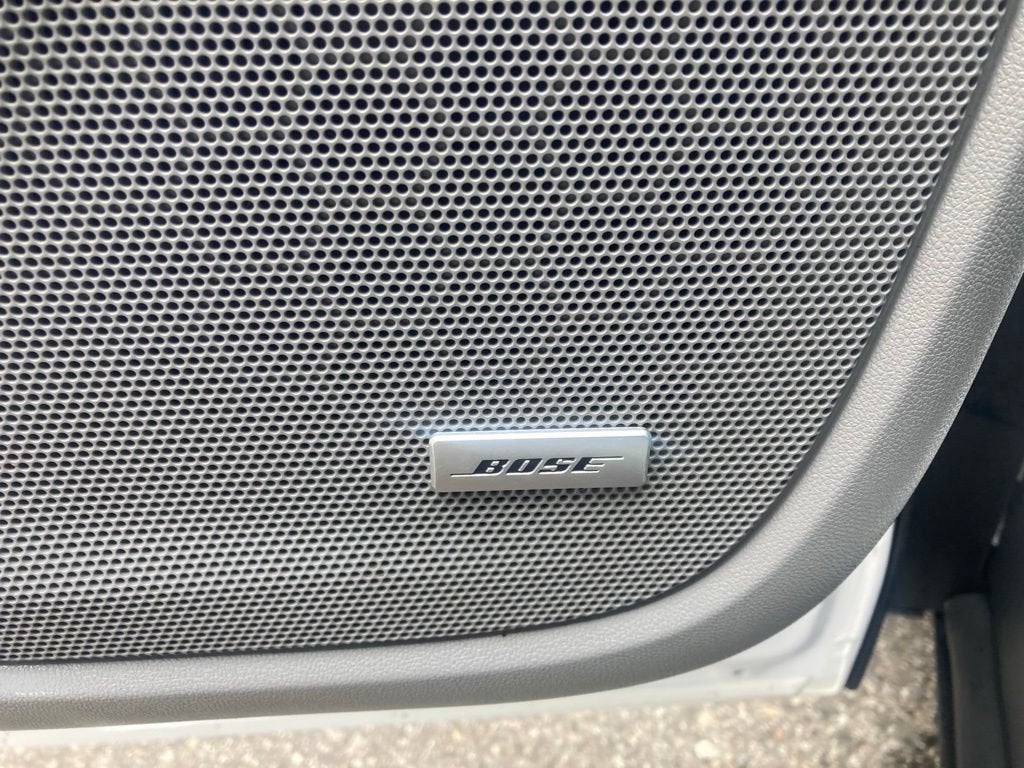 2023 GMC Terrain SLT - Photo 26