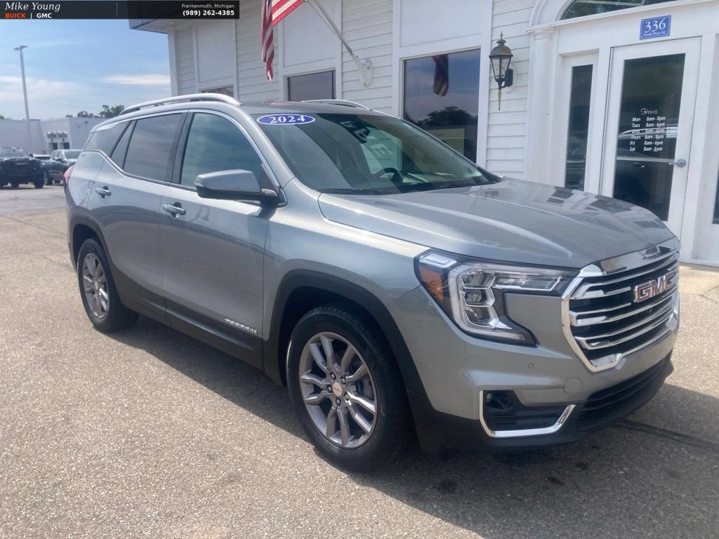 2024 GMC Terrain SLT
