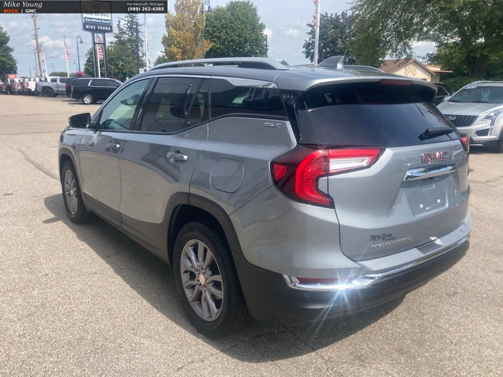 2024 GMC Terrain SLT