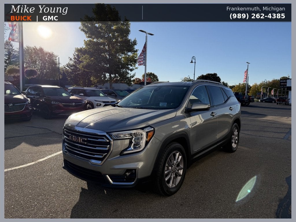 2024 GMC Terrain SLT