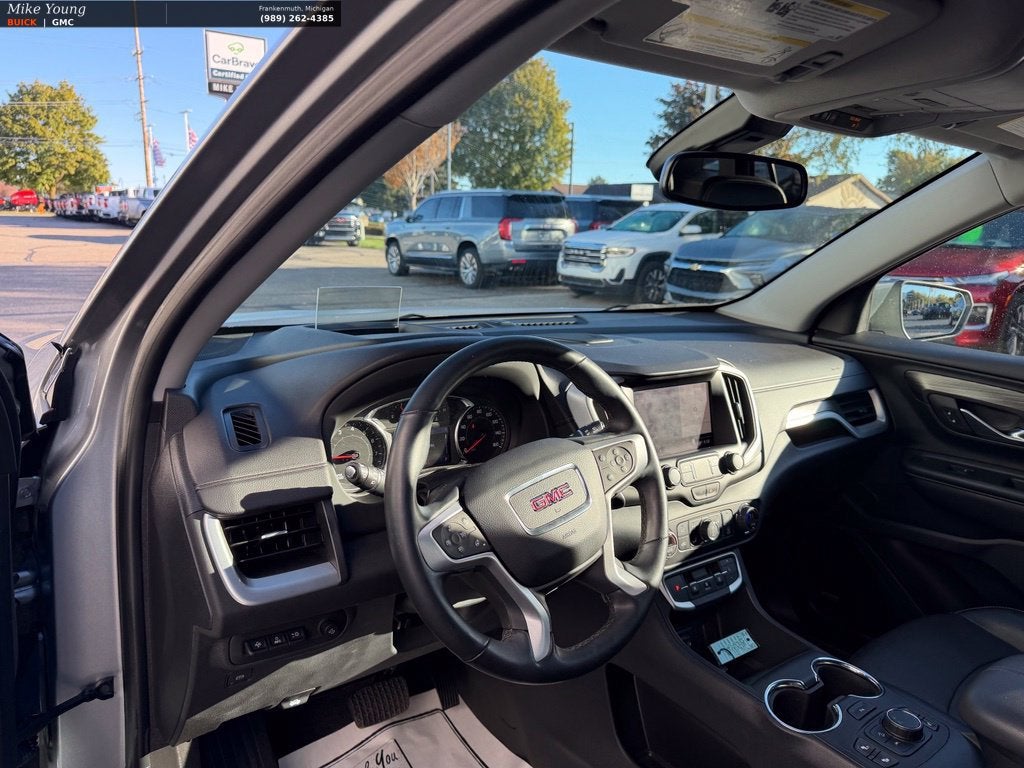 2024 GMC Terrain SLT