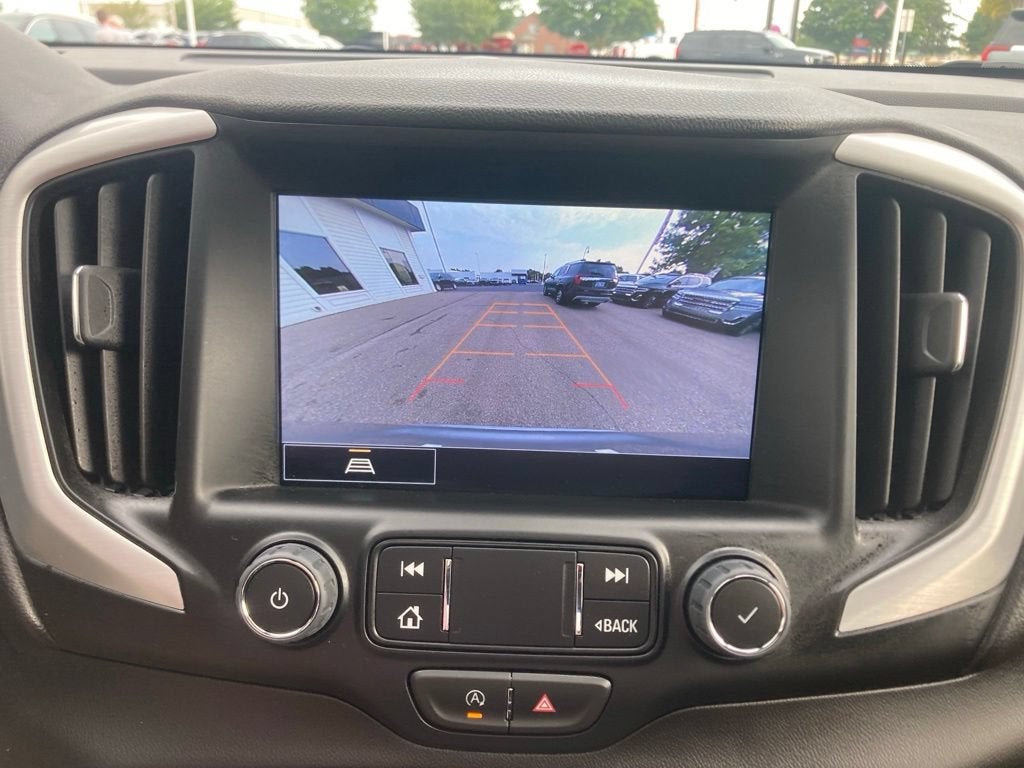 2023 GMC Terrain SLT