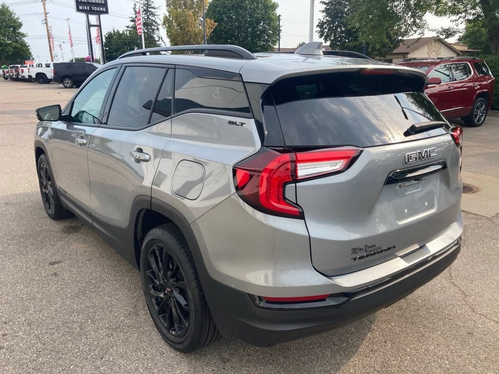 2023 GMC Terrain SLT