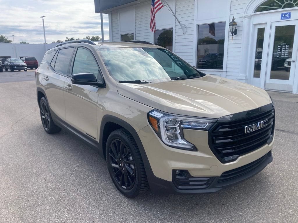 2023 GMC Terrain SLT
