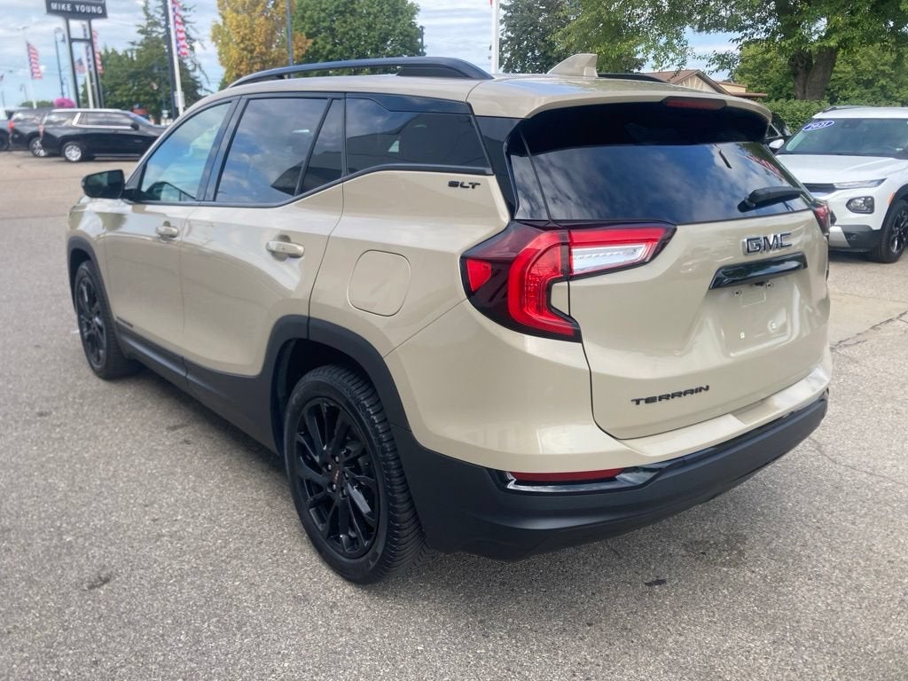 2023 GMC Terrain SLT