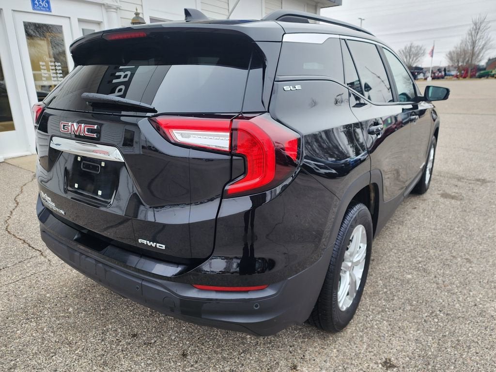 2023 GMC Terrain SLE