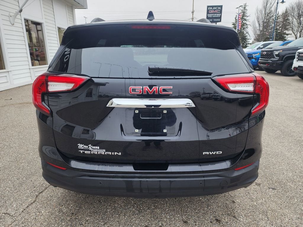 2023 GMC Terrain SLE
