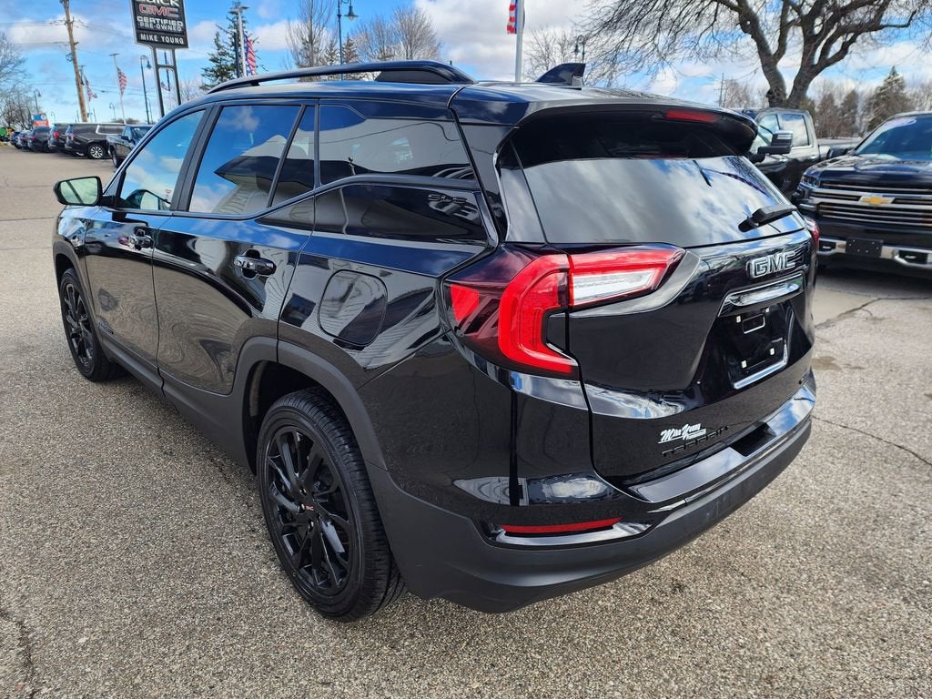 2023 GMC Terrain SLE